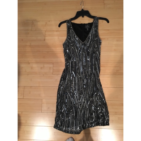 Adrianna Papell Dresses & Skirts - Black sequin dress